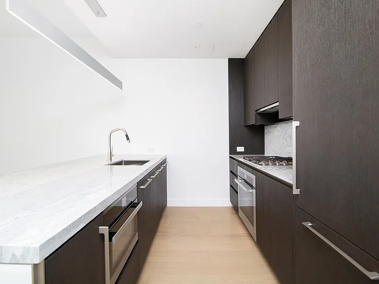 15 Hudson Yards #36B — Photo 3