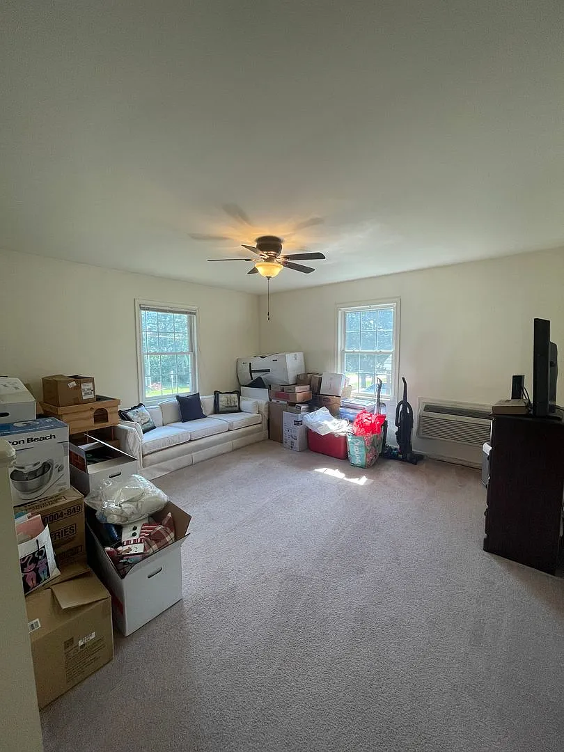 2315 Layne Street — Photo 2