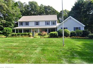 15 Southridge Rd, Southbury, CT 06488