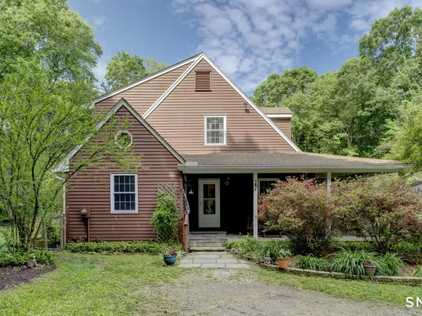 90 North Pond Road, Hebron, CT 06231