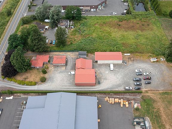 2nd image of 5040 Pacific Hwy