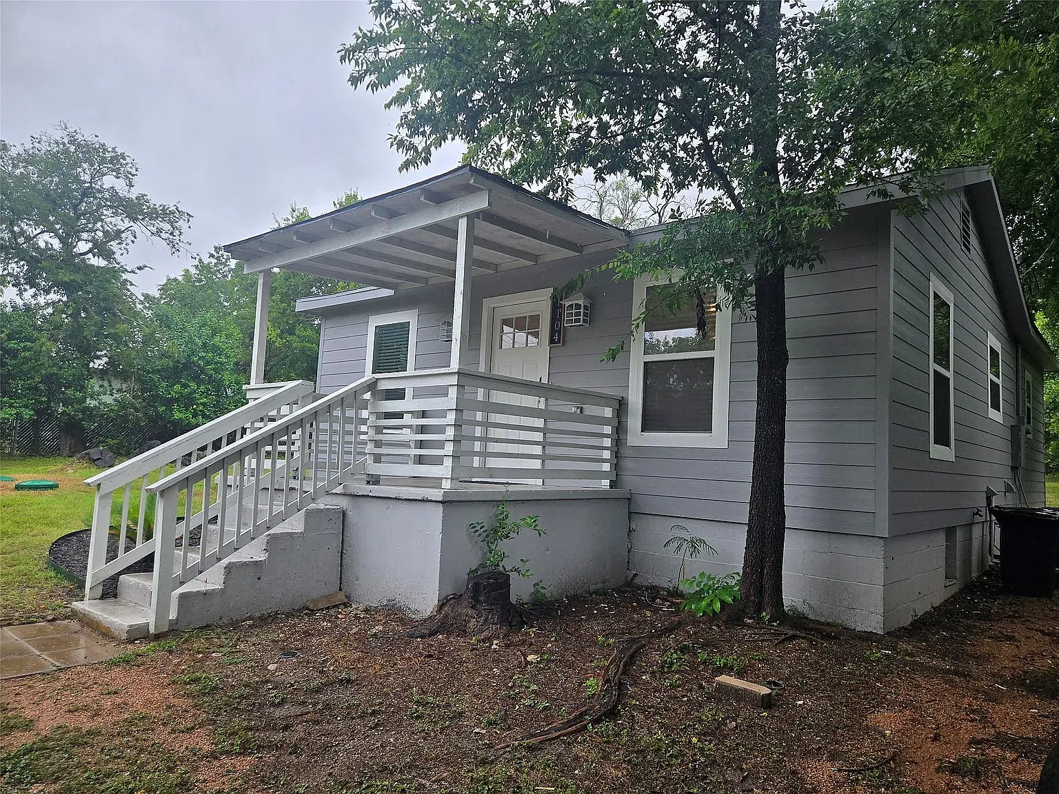 2 bed, 800 sqft, $1,295 — Photo 2