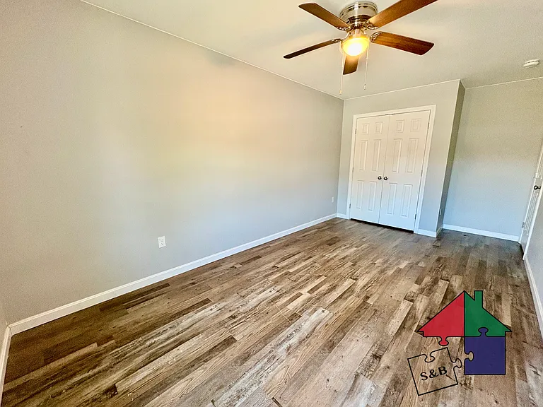59 Cornelia Ct — Photo 14