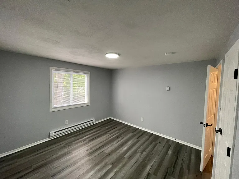 512 Hawley Ave #3 — Photo 8