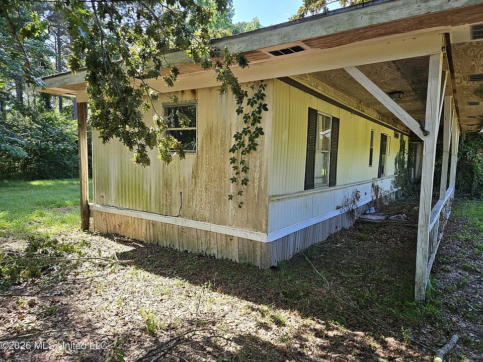4th image of 1023 Highland Dr