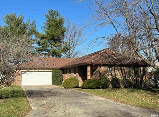 3 Brian Dr, Metropolis, IL 62960