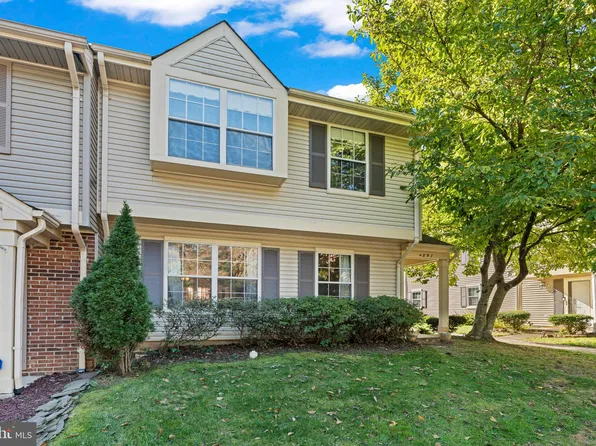 4897 Backwater Ct, Dumfries, VA 22025