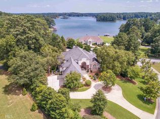8494 Edgewater Cv, Lake Spivey, GA 30236
