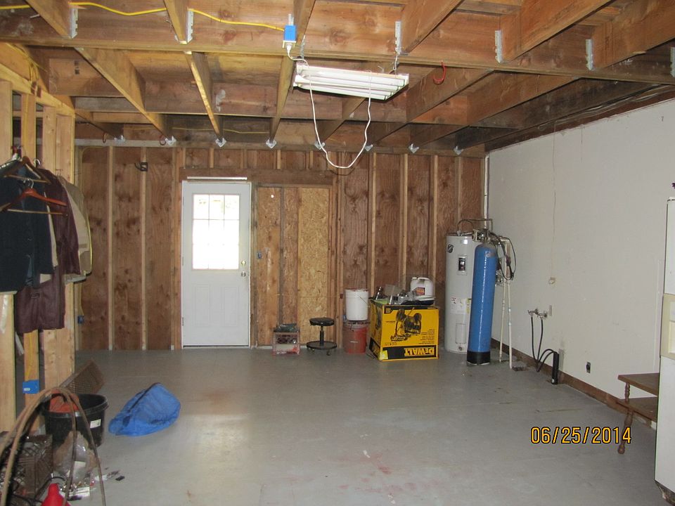 1st image of 181 Ross Ln