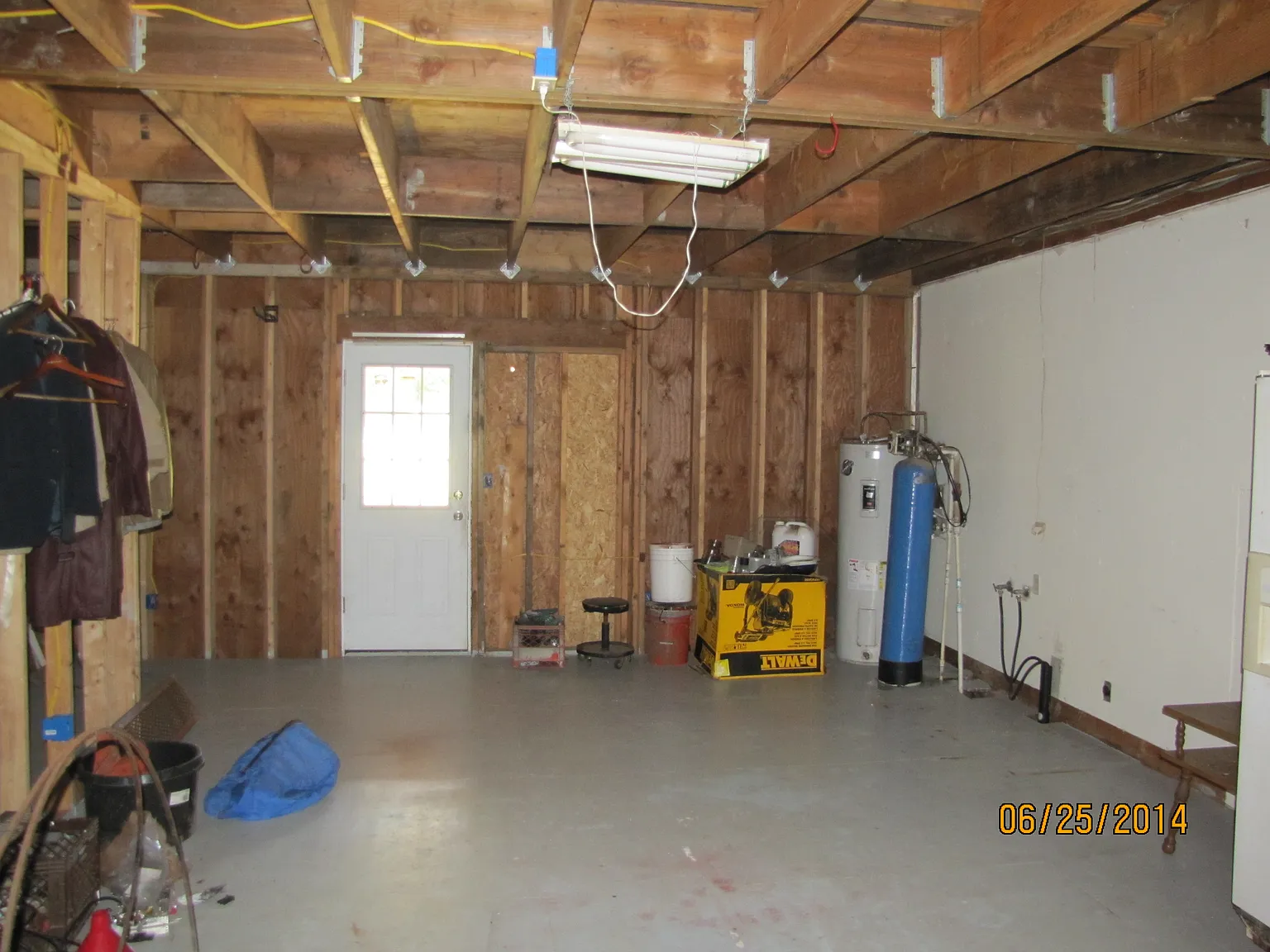 181 Ross Ln photo 1