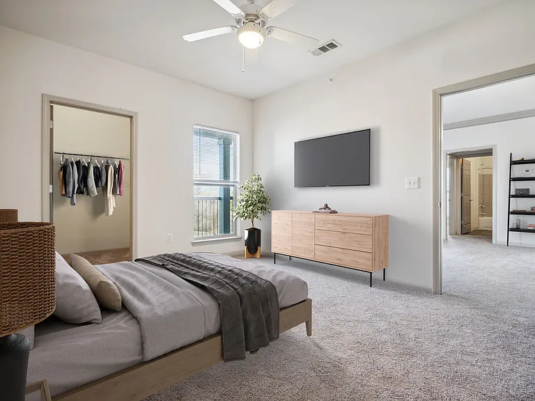 B1 - 2 Bed / 2 Bath - 967 Sq.Ft.