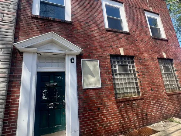 226 Orange St, Reading, PA 19602