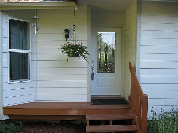 5th image of 701 Pathfinder Ln
