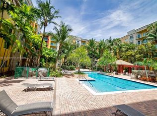 6001 SW 70th Ave, Miami, FL 33143