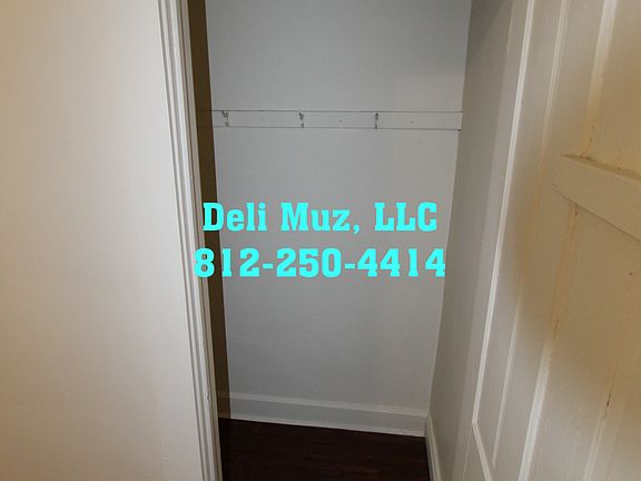 4th image of 118 E Powell Ave #B