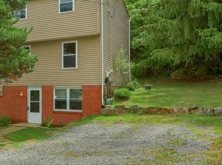 4284 Sample Ct #1, Allison Park, PA