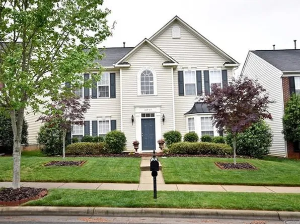 16935 Hugh Torance Py, Huntersville, NC 28078