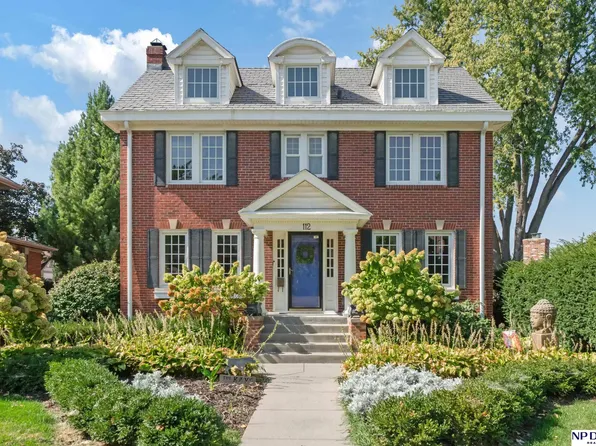 112 S 53rd St, Omaha, NE 68132