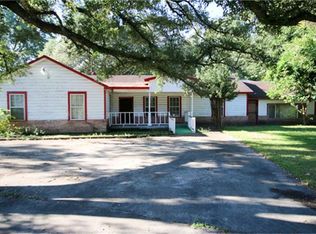 7410 Ley Rd, Houston, TX 77028