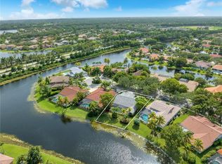 1230 Fairfax Ct, Fort Lauderdale, FL 33326