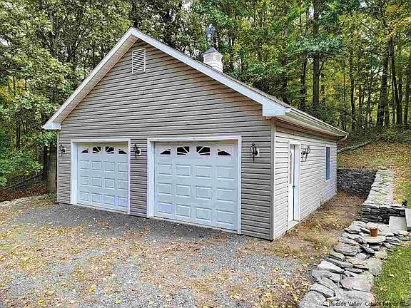 3rd image of 172 Julianna Dr #0