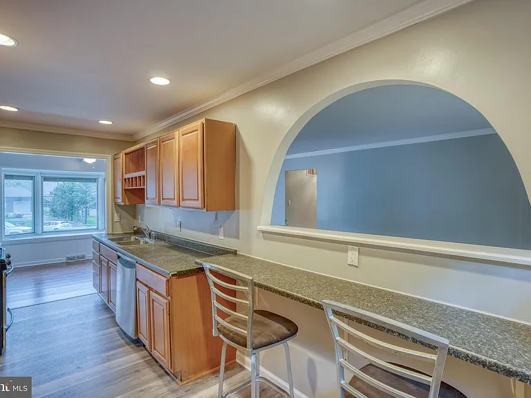 124 Hilldale Ct — Photo 25