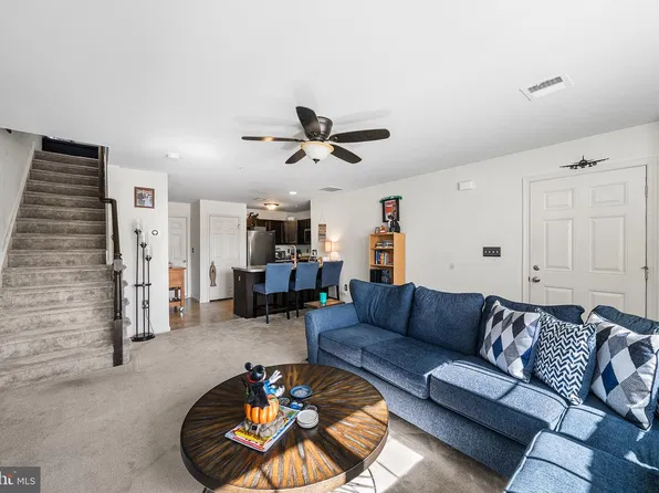 3020 Goshen Dr #M91, Pennsburg, PA 18073