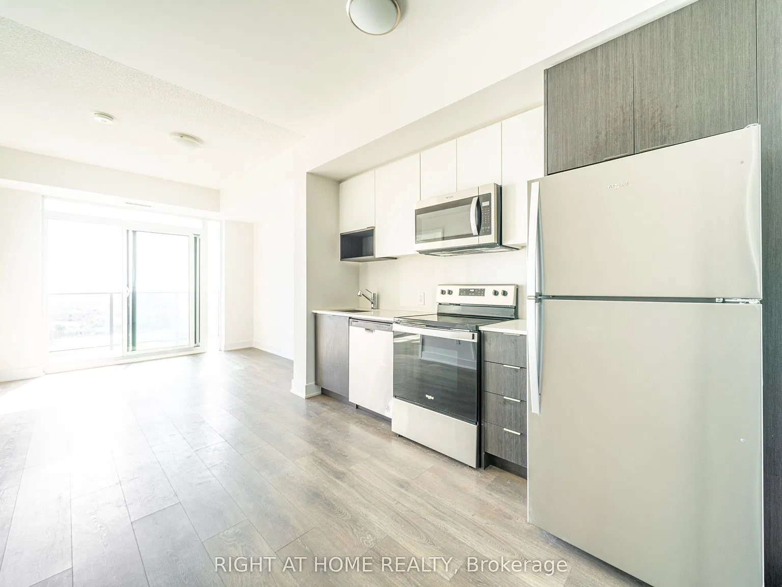 Keystone Condos — Photo 1