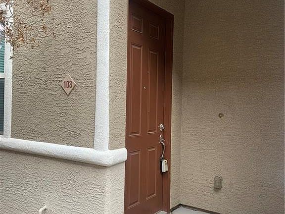 4th image of 9112 Alpine Grove Ave Unit 103