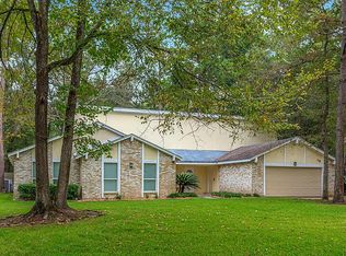 18 Willowherb Ct, Spring, TX 77380