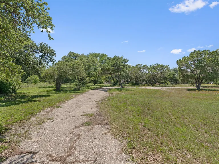 24609 Sheep Hollow Trl — Photo 30