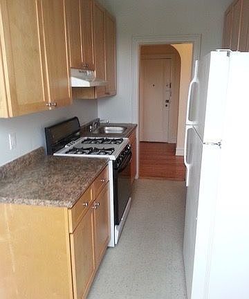 4th image of 8760 113th St APT 4D