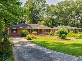 2343 Hunting Valley Dr, Decatur, GA 30033
