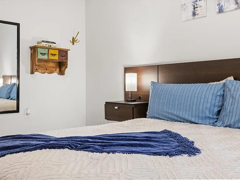5356 Diplomat Ct #107 — Photo 28