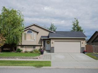 2394 N Mackenzie Dr, Post Falls, ID 83854