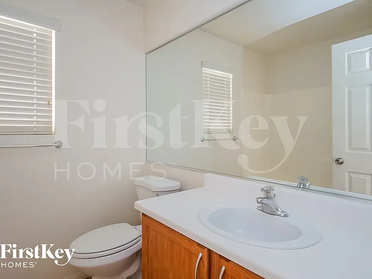 5333 Carlsbad Heights St — Photo 14