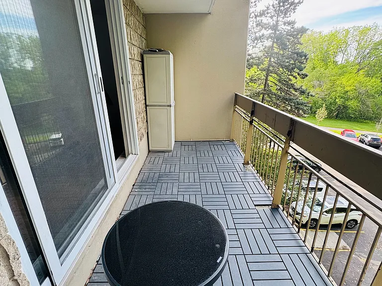 350 Quigley Rd #222 — Photo 11
