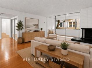 11946 Montana Ave APT 103, Los Angeles, CA 90049