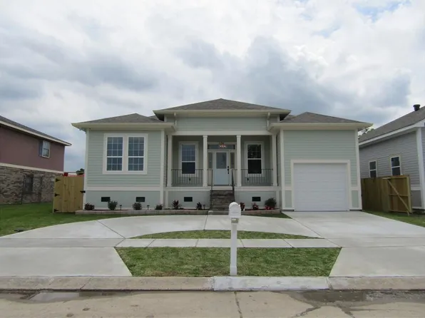 226 Mission Ct, Avondale, LA 70094