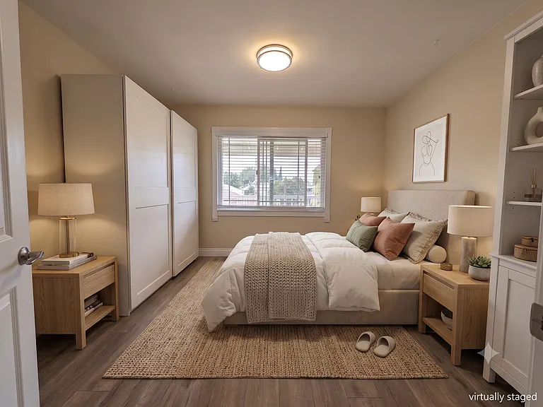 1681 Latham St #2 — Photo 8
