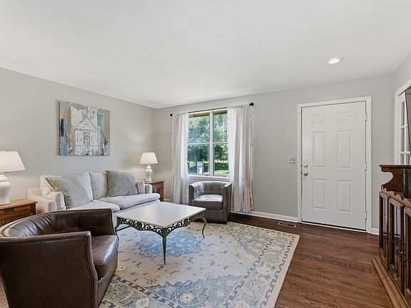 3rd image of 1514 Wedgewood Ave