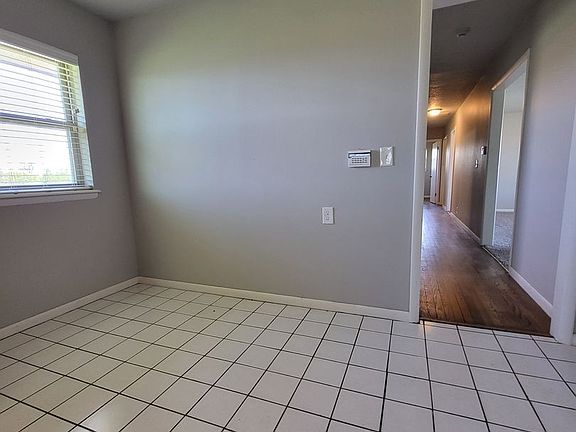 5th image of 4111 24th Ave NW