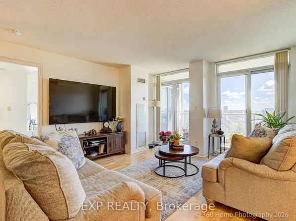 8 Rean Dr #1705, Toronto, ON M2K 3B9