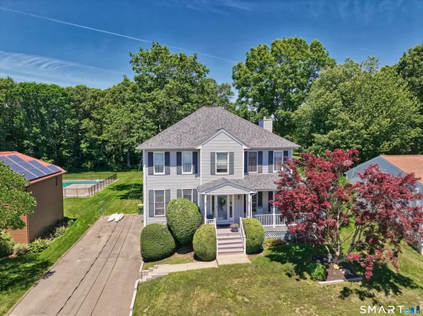 72 Craigie Avenue, Waterbury, CT 06705