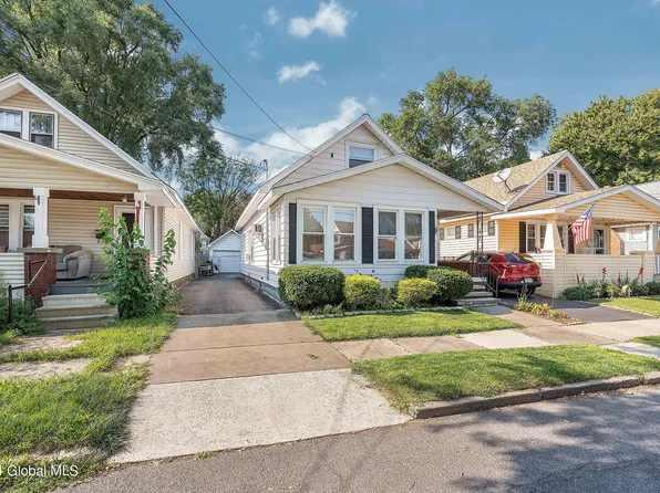 107 Swan Street, Schenectady, NY 12302