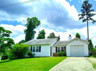 1176 Crystal Lake Rd, College Park, GA 30349