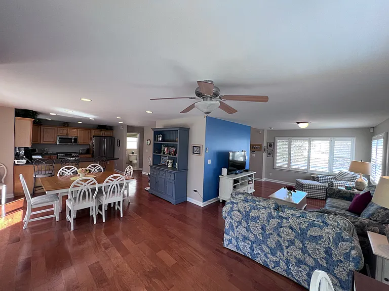 106 N Coolidge Ave — Photo 7