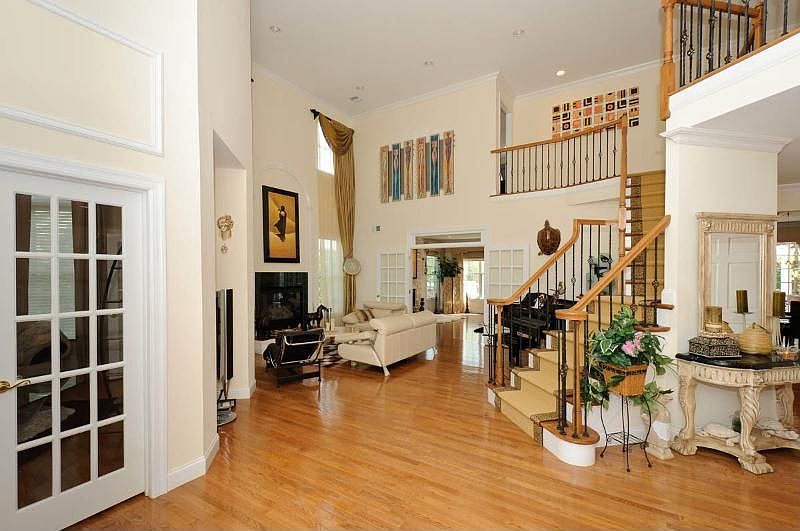 118 Elmwood Dr, Dix Hills, NY 11746 Zillow