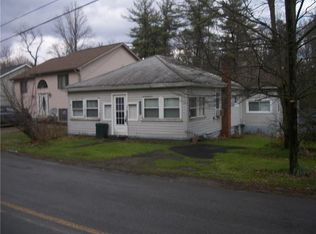 12692 Reed Ave, Conneaut Lake, PA 16316