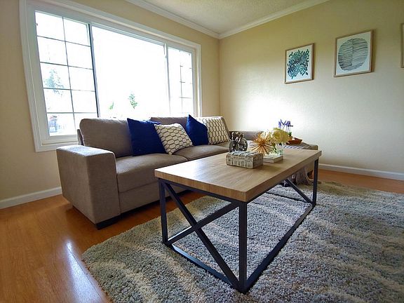 2nd image of 3942 Leven Place Way